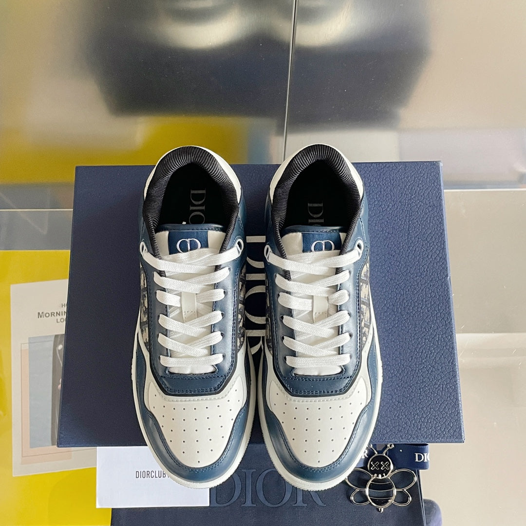 DIOR sneakers 70
