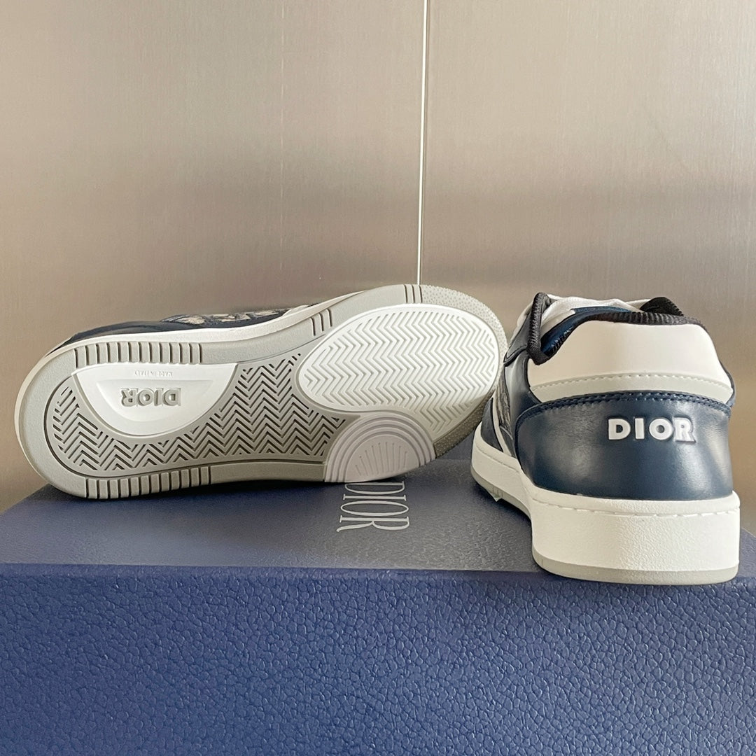 DIOR sneakers 70