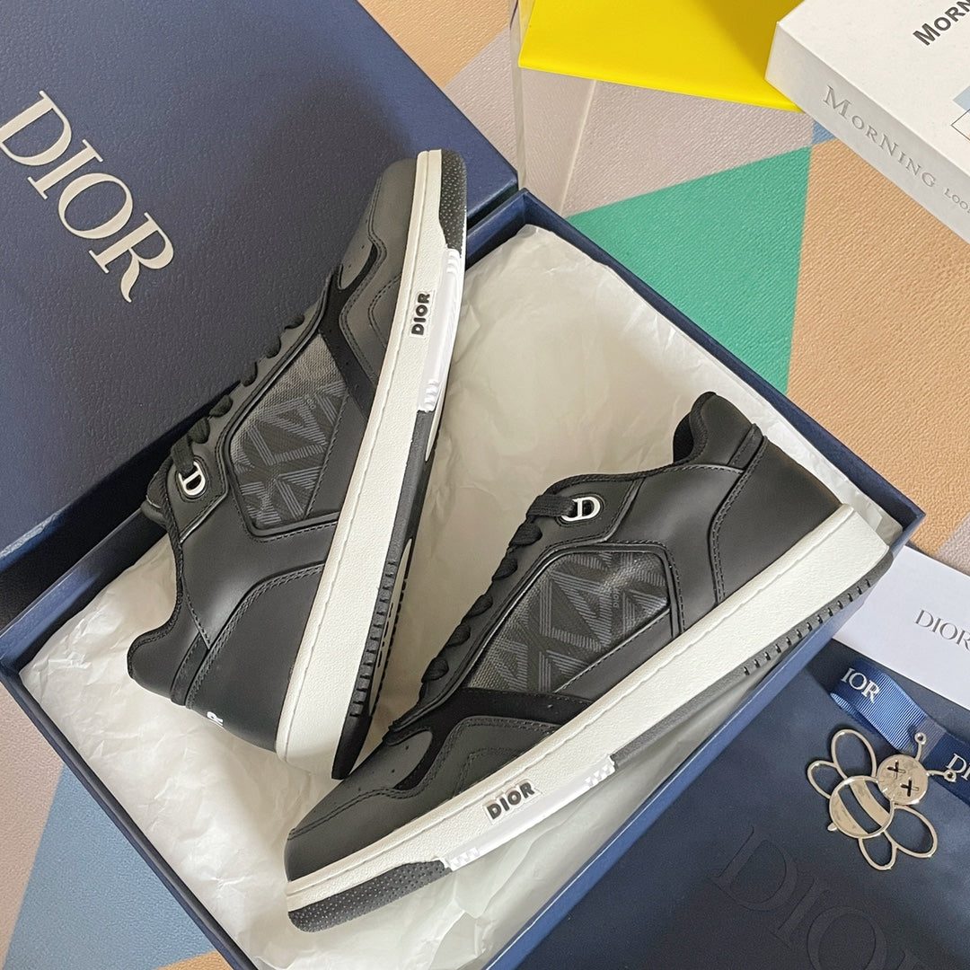 DIOR sneakers 72