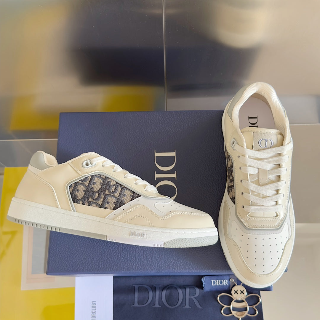 DIOR sneakers 75