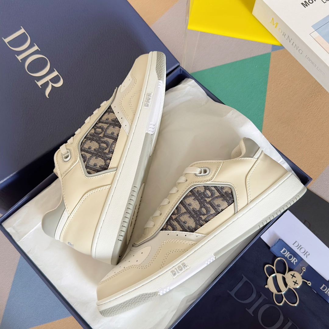 DIOR sneakers 75