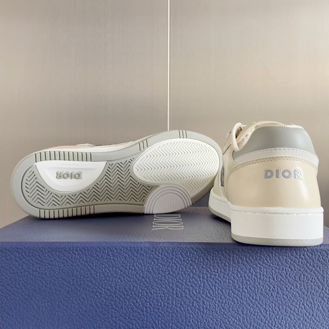 DIOR sneakers 75