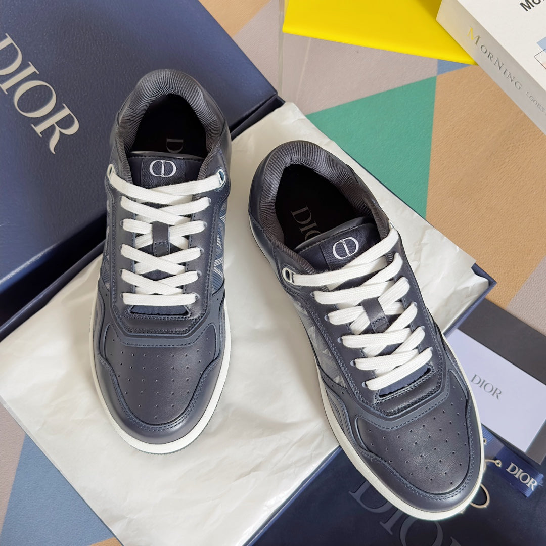 DIOR sneakers 77