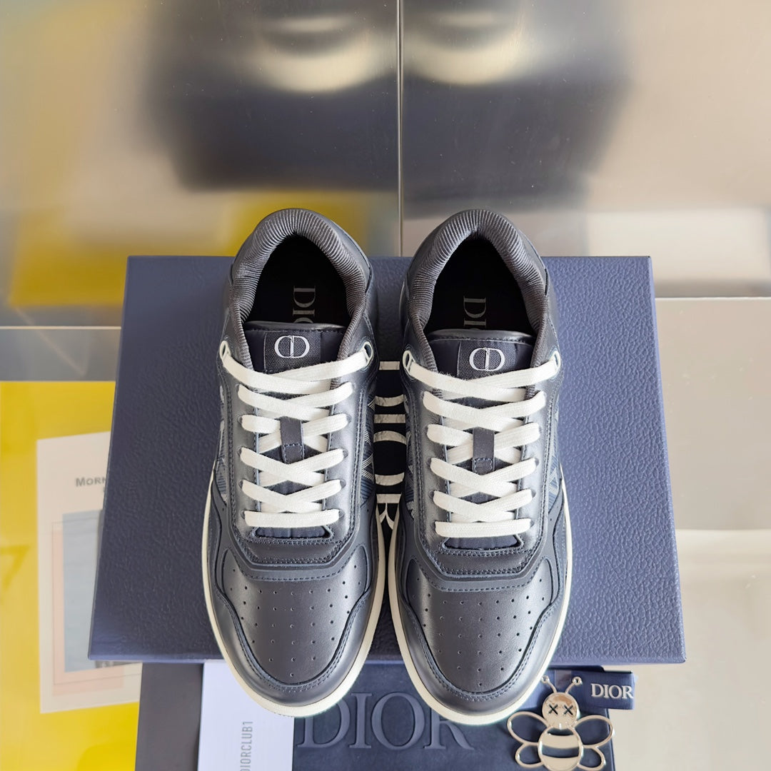 DIOR sneakers 77