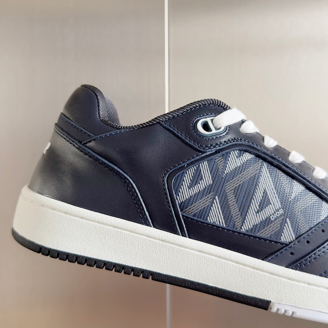 DIOR sneakers 77