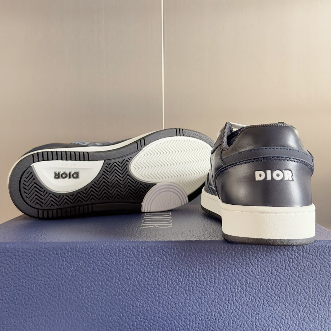 DIOR sneakers 77