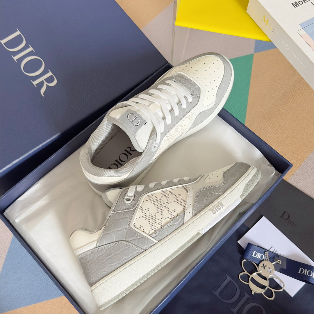 DIOR sneakers 79