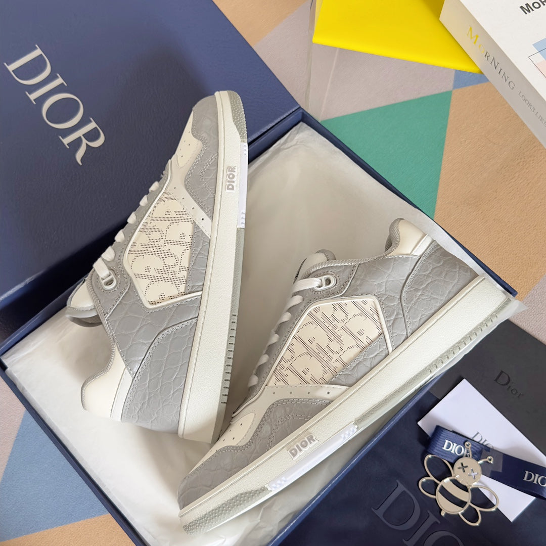 DIOR sneakers 79