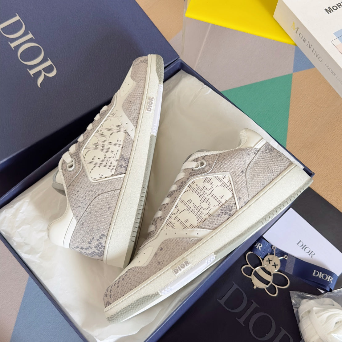 DIOR sneakers 81
