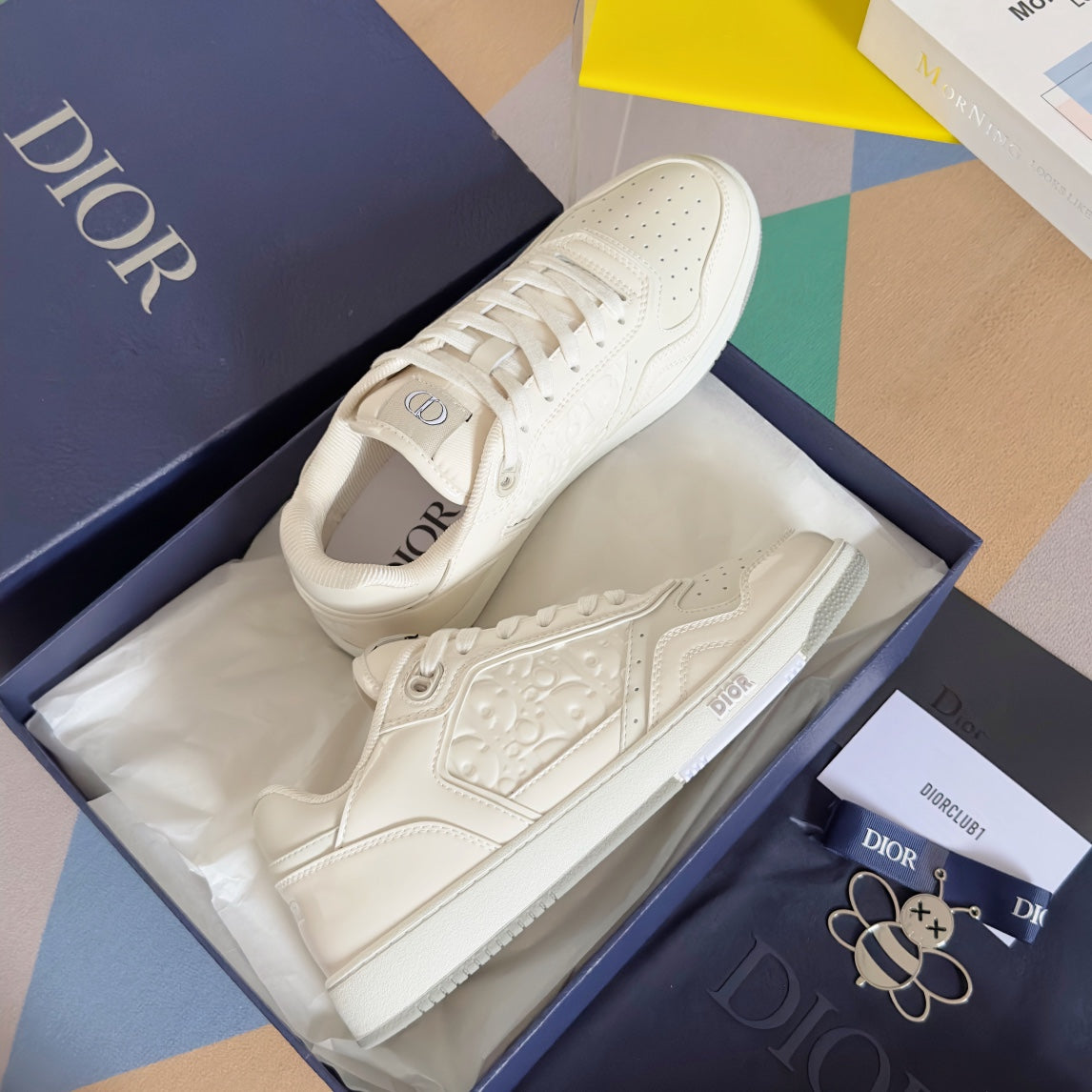 DIOR sneakers 84