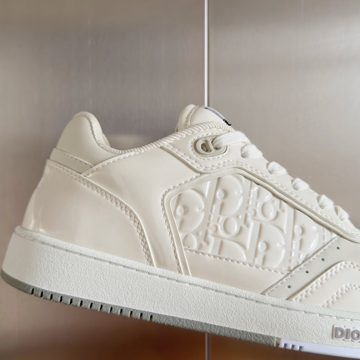 DIOR sneakers 84