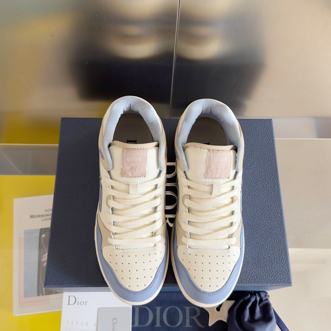 DIOR sneakers 100