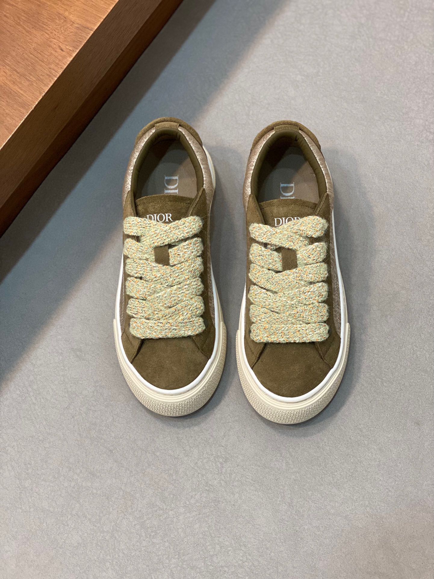 DIOR sneakers 103