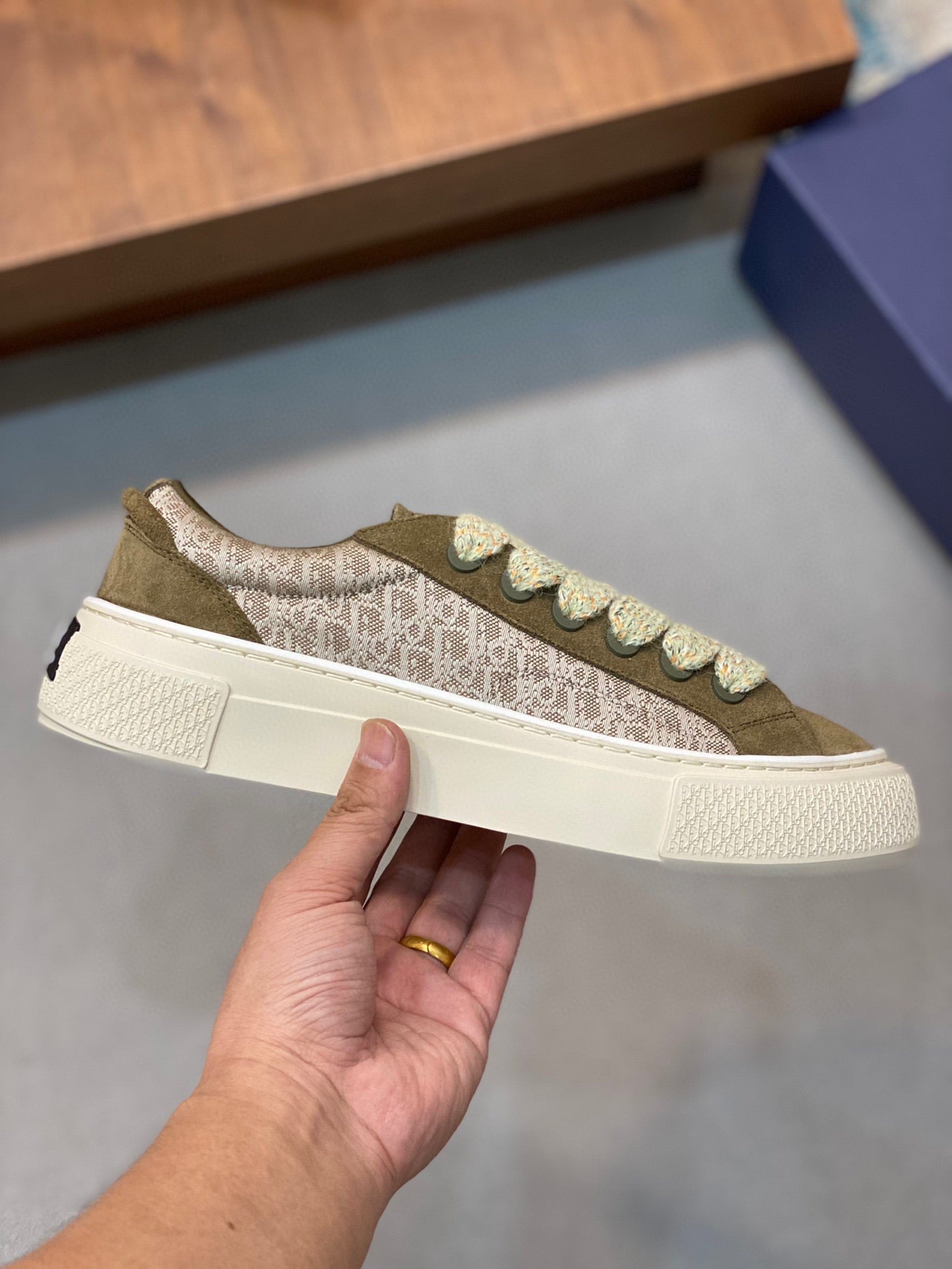 DIOR sneakers 103