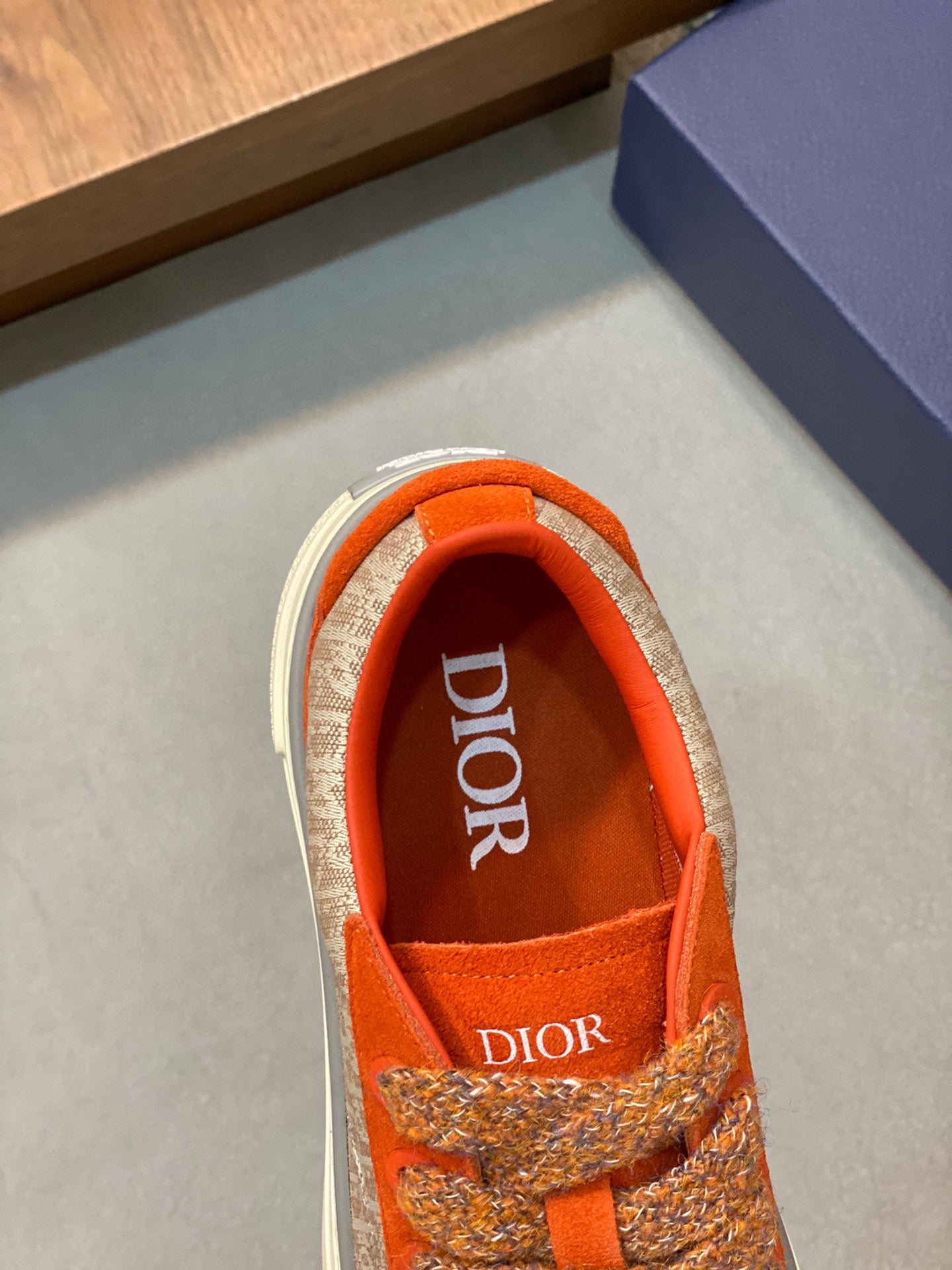 DIOR sneakers 105
