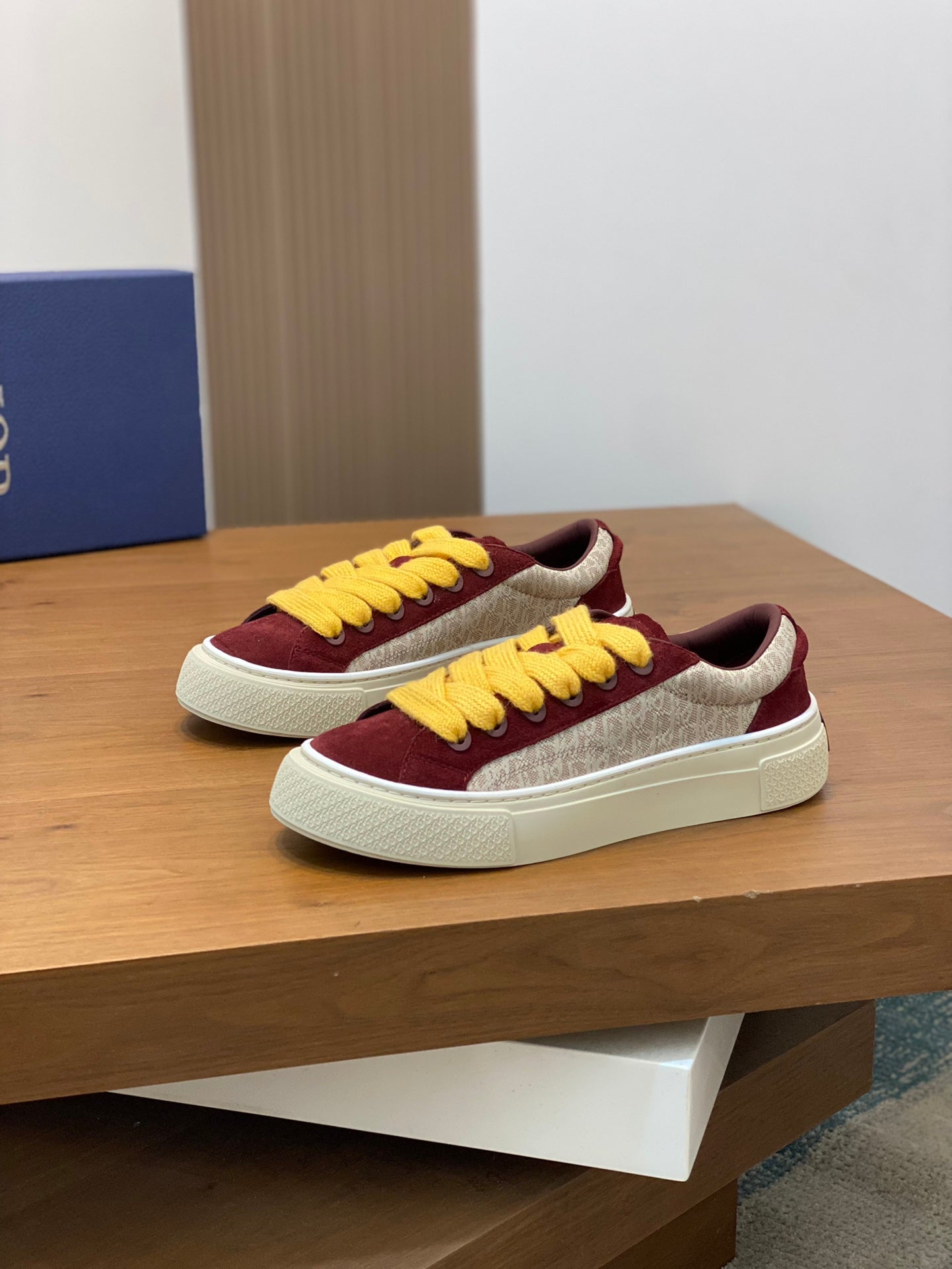 DIOR sneakers 106