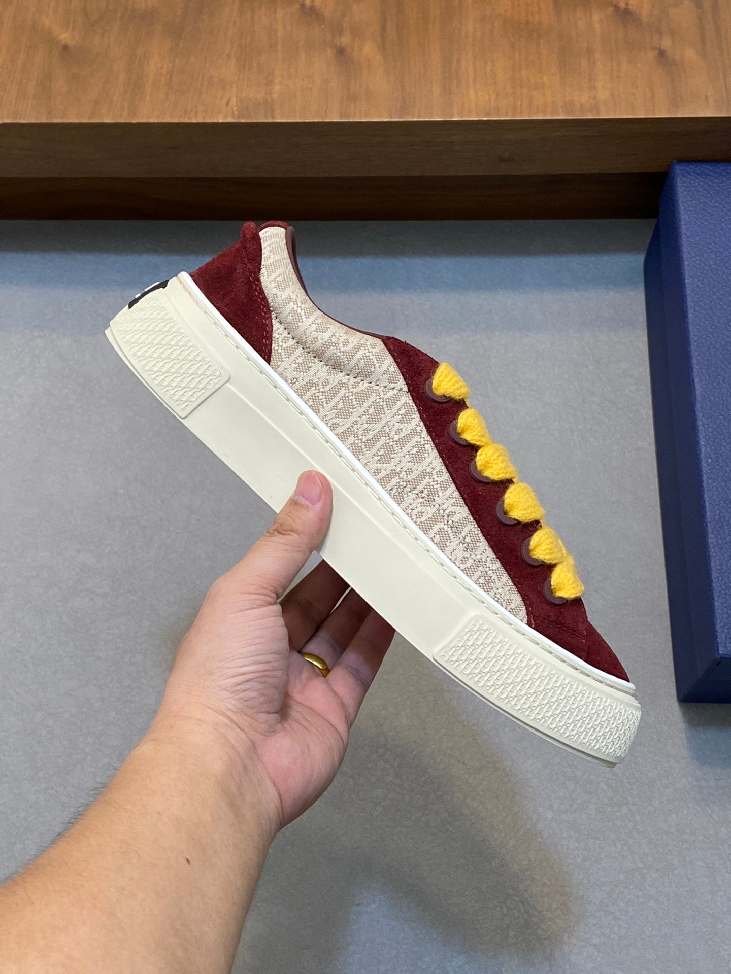DIOR sneakers 106
