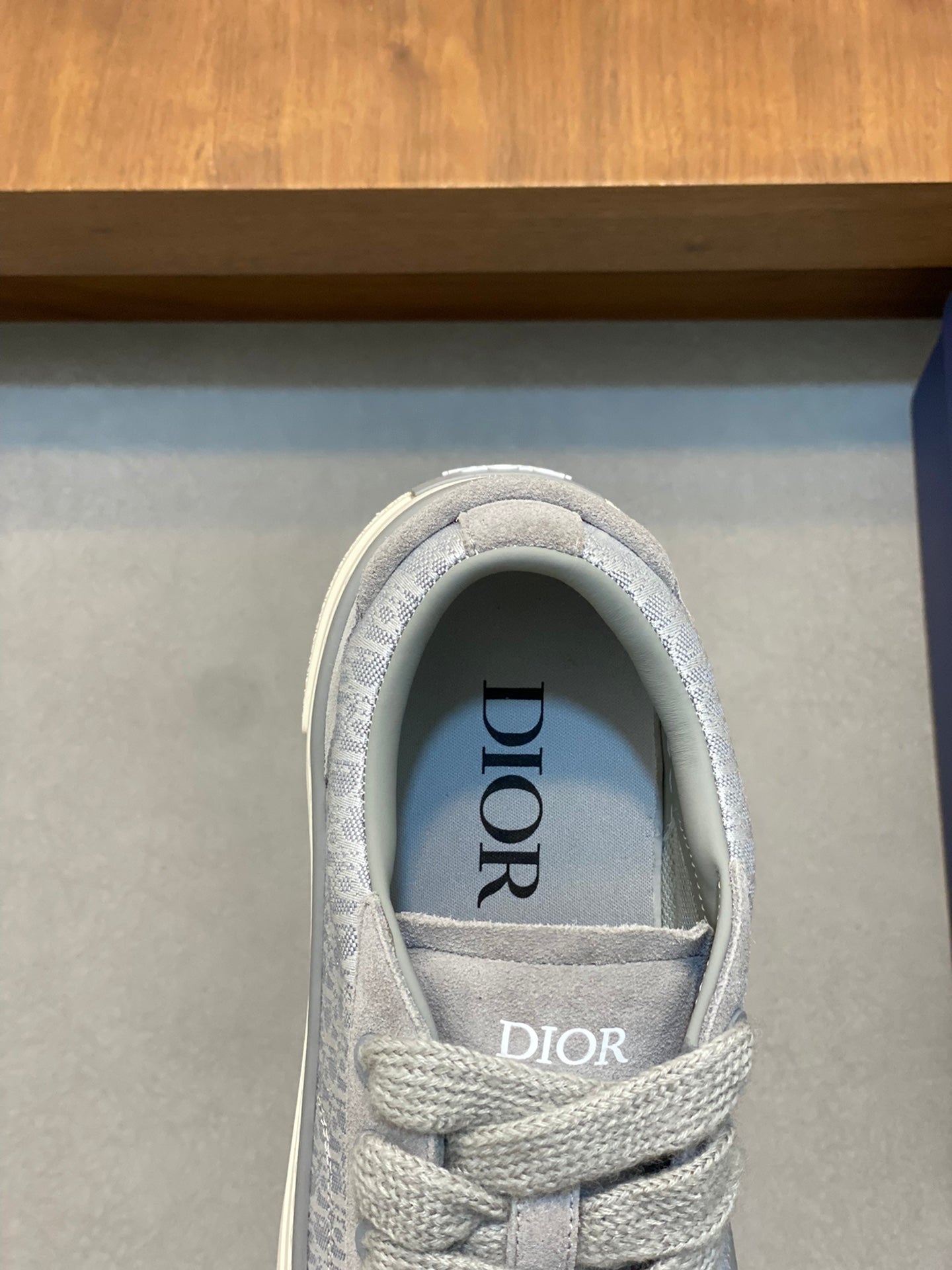 DIOR sneakers 107