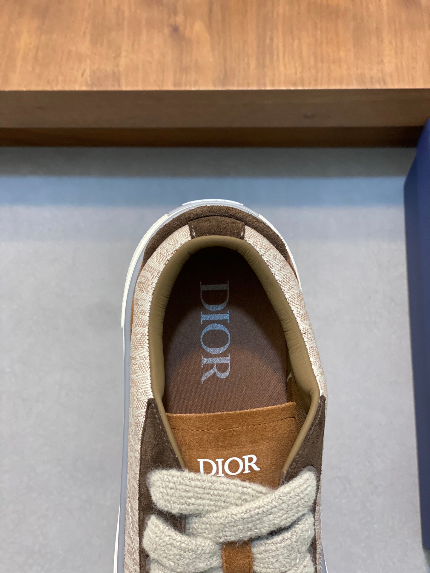 DIOR sneakers 108