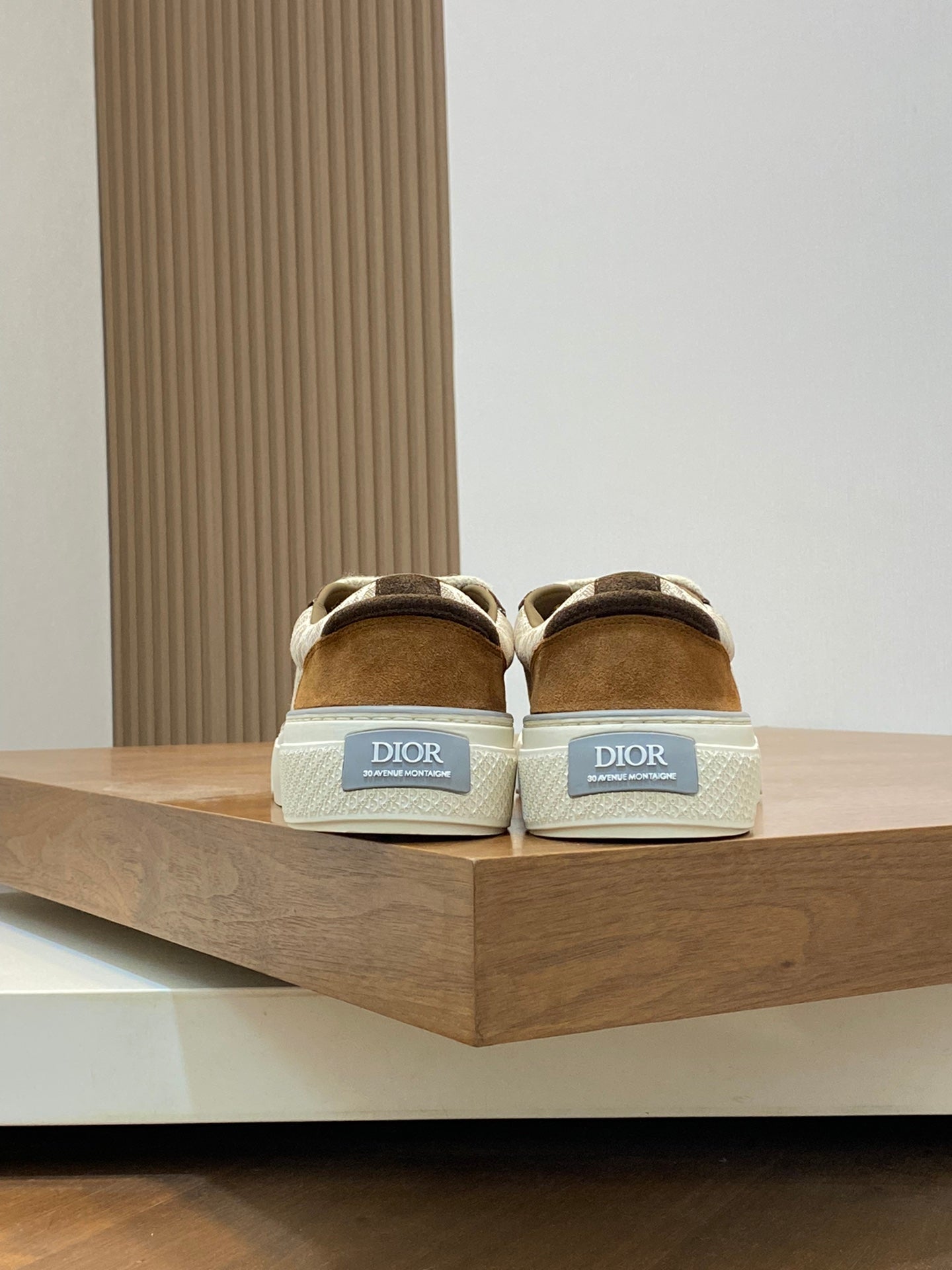 DIOR sneakers 108