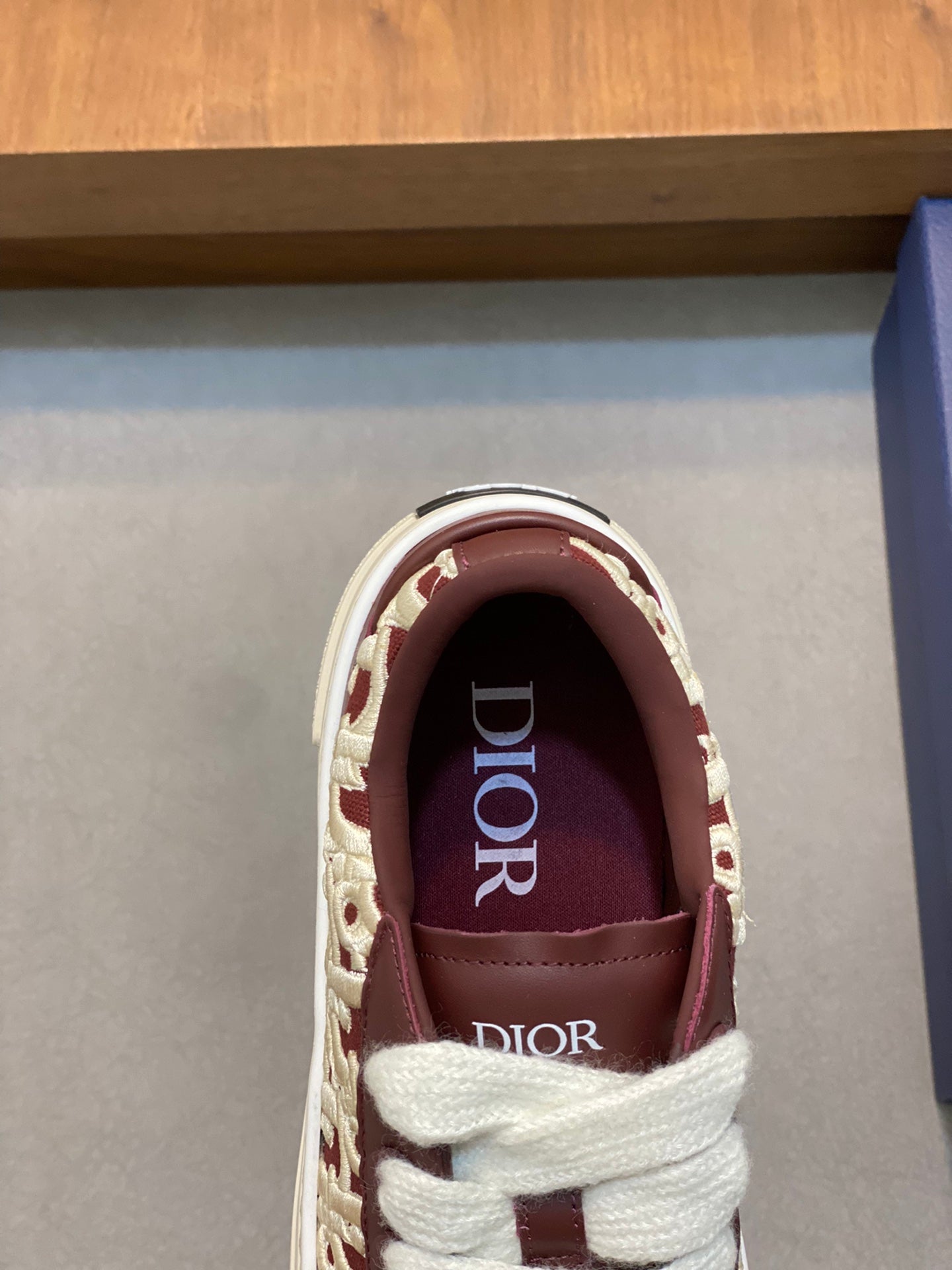 DIOR sneakers 111