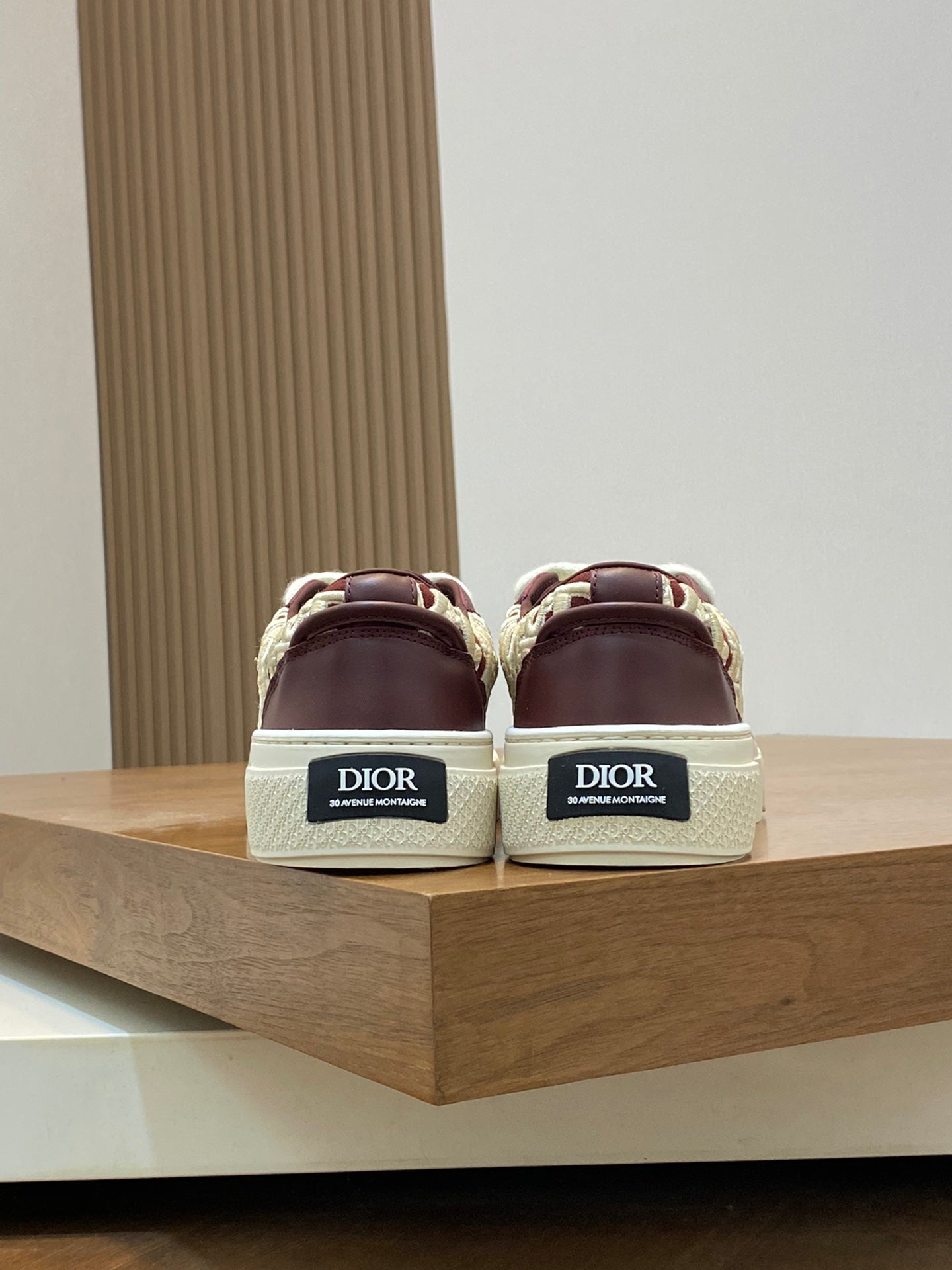 DIOR sneakers 111