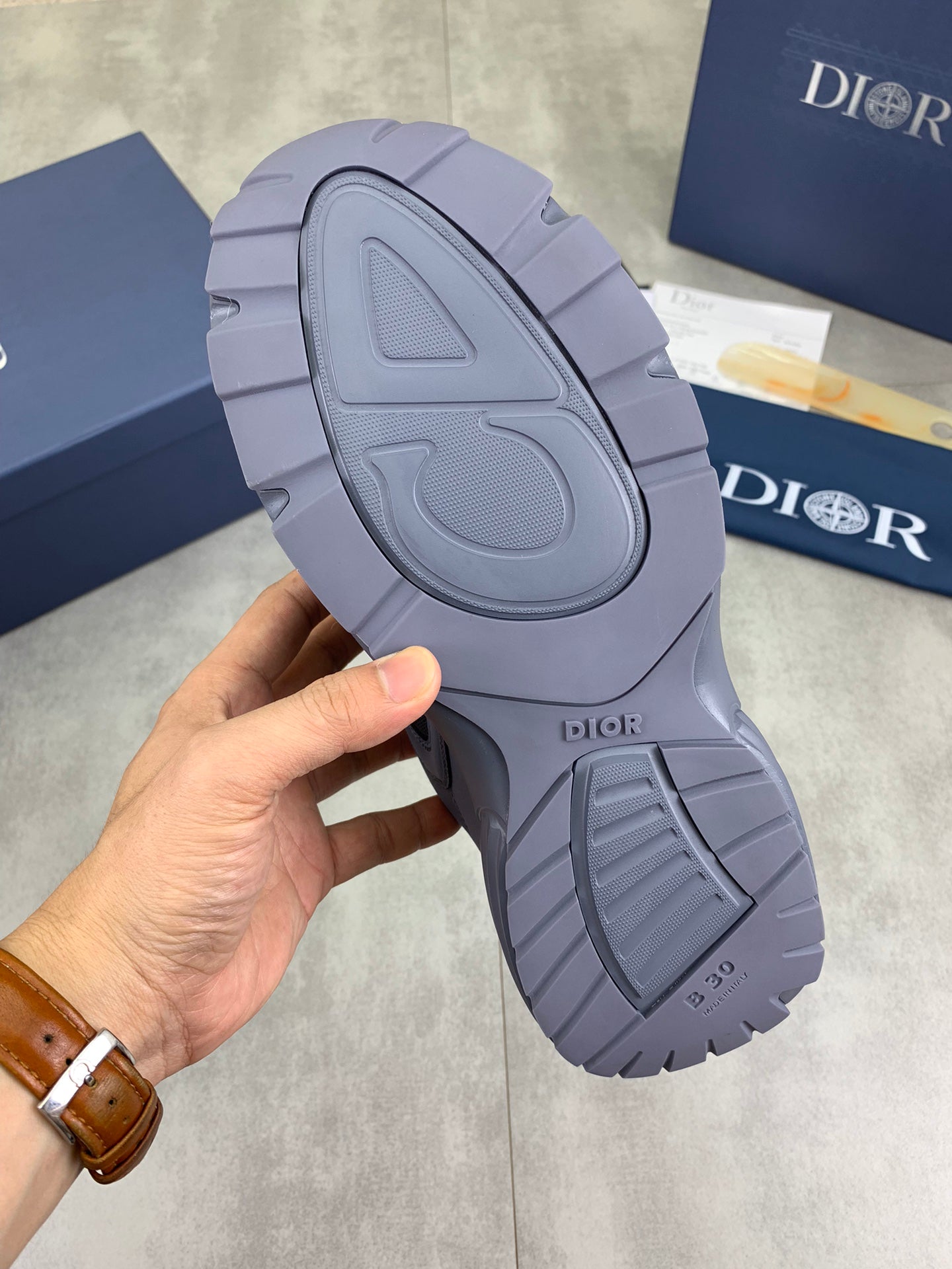 DIOR sneakers 112