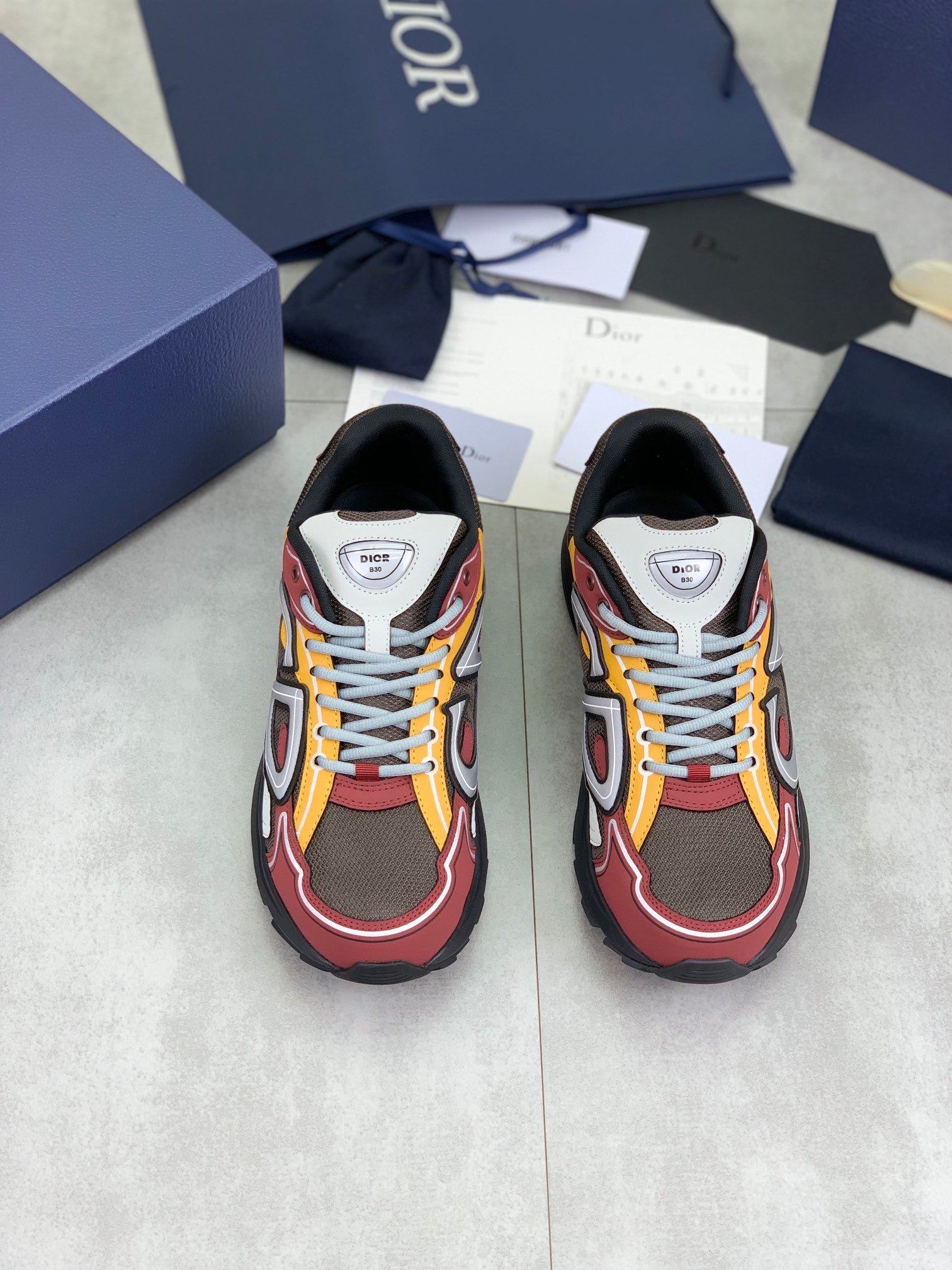 DIOR sneakers 118