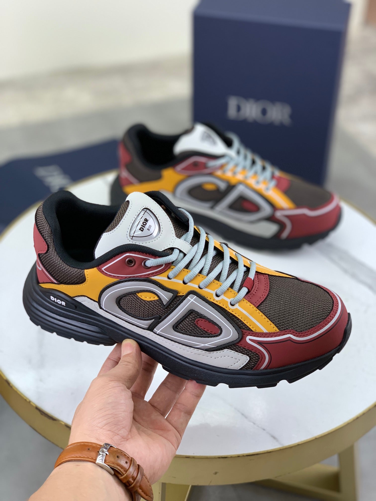 DIOR sneakers 118