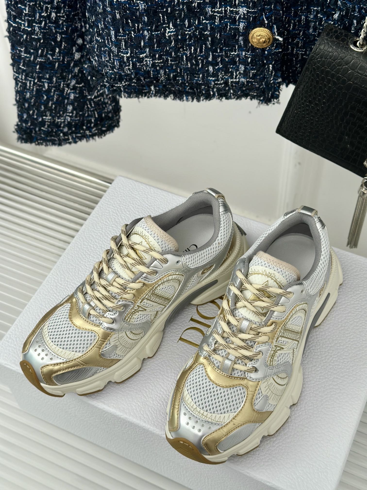 DIOR sneakers 121