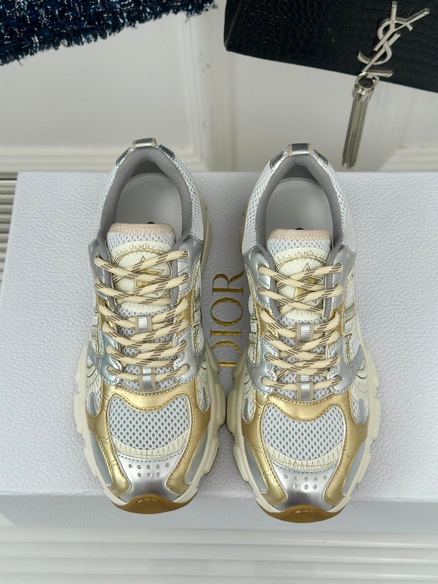 DIOR sneakers 121