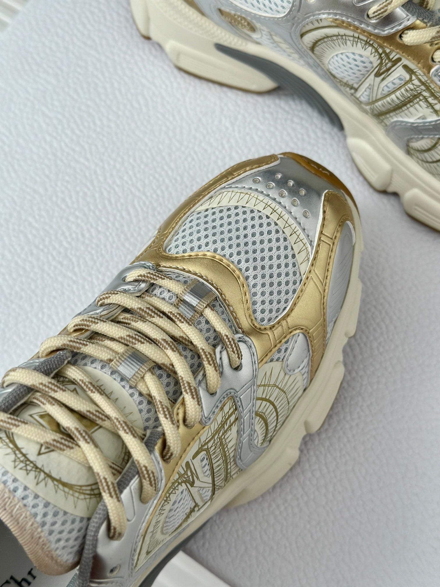 DIOR sneakers 121