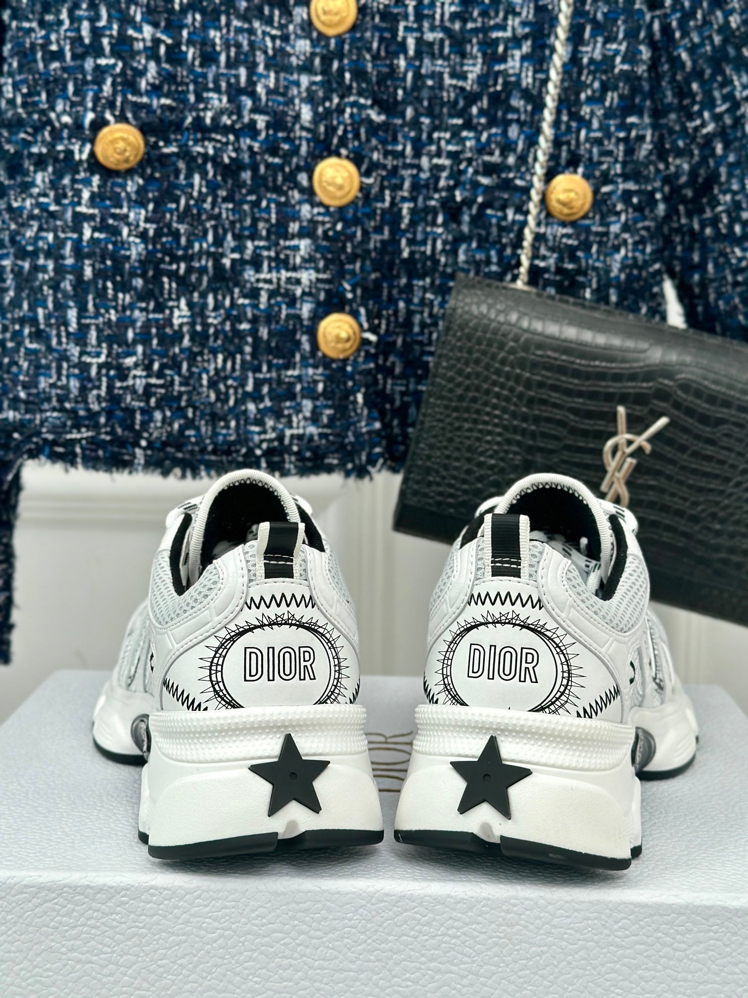 DIOR sneakers 123