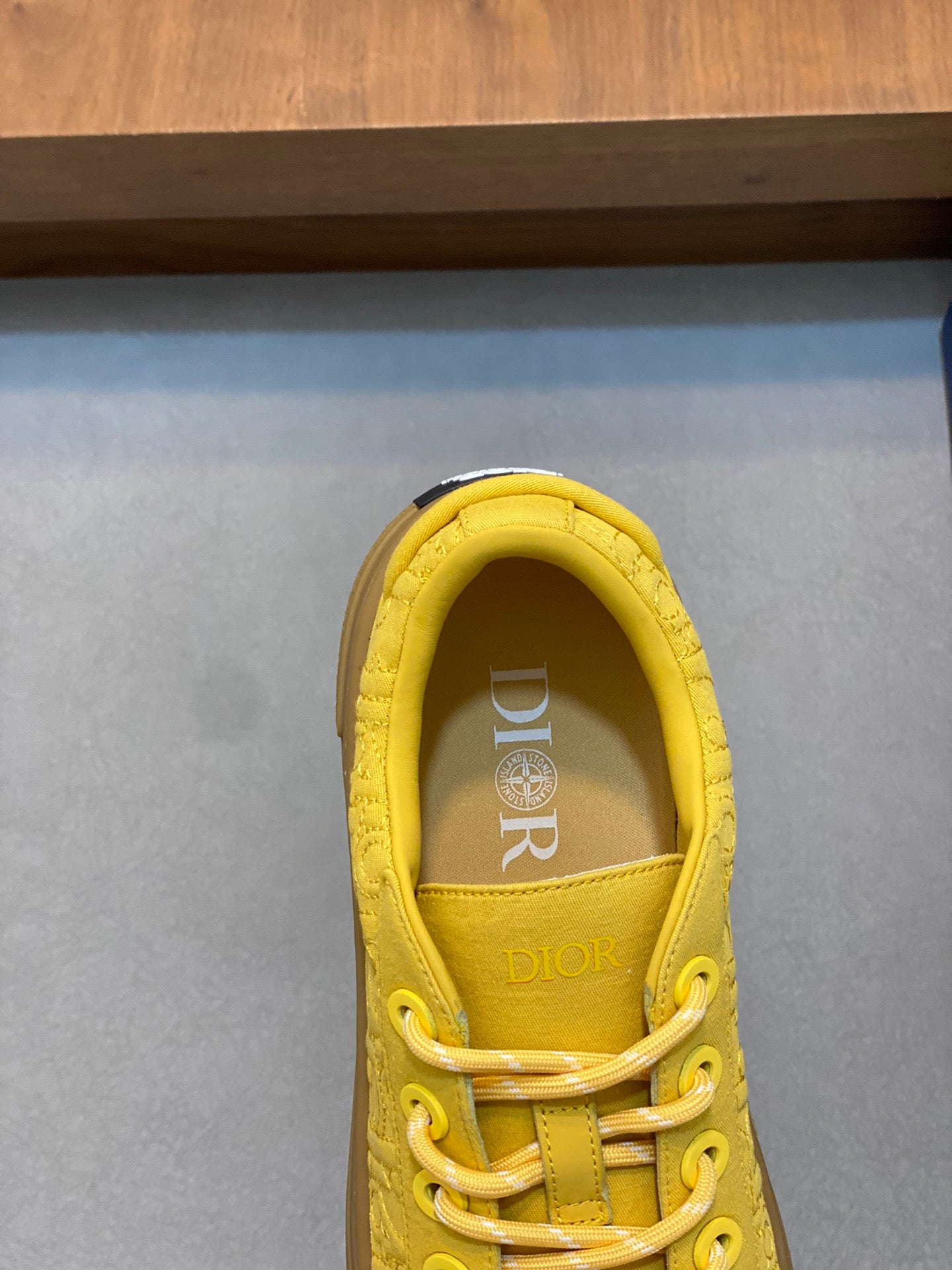 DIOR sneakers 124