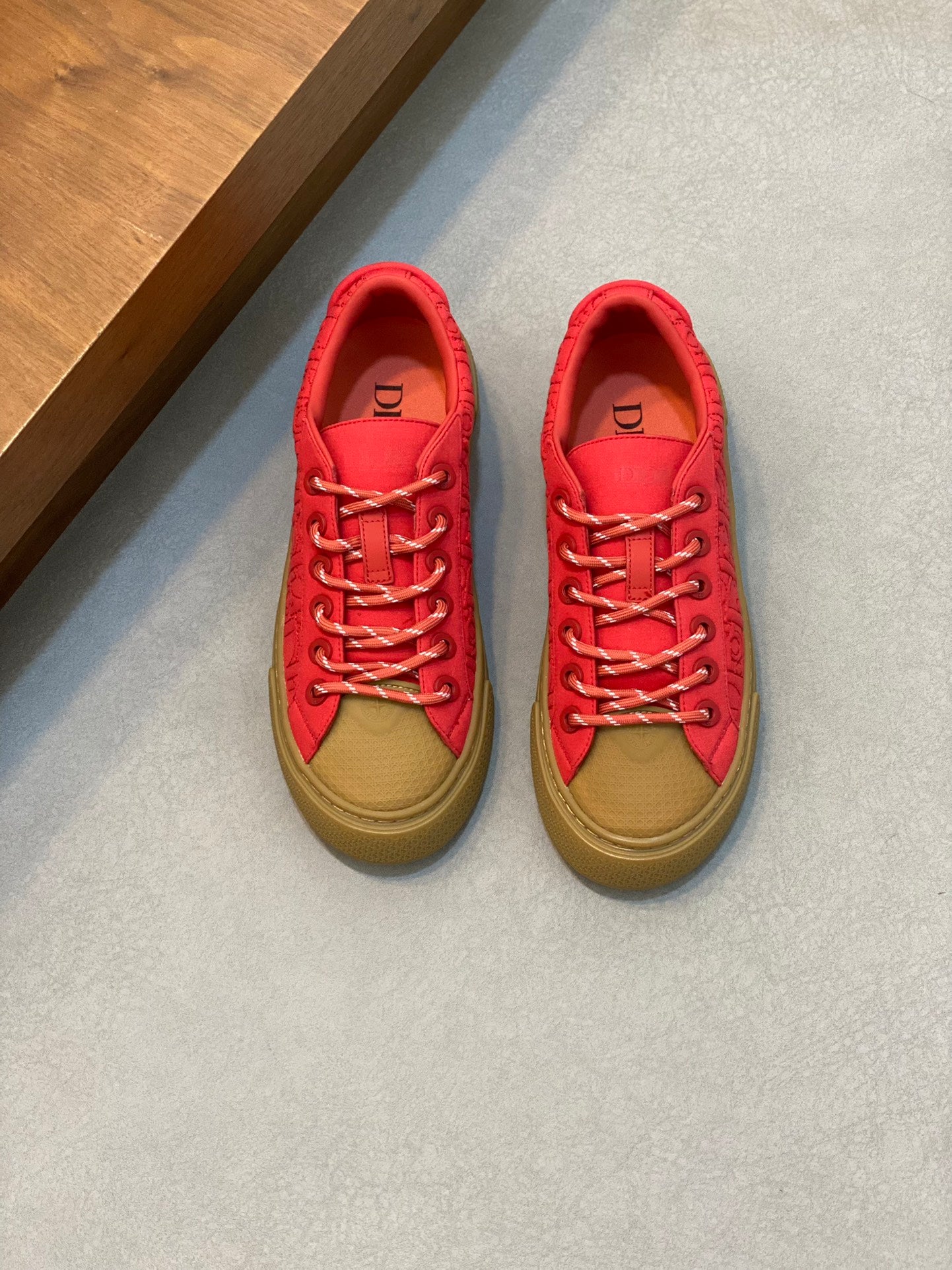 DIOR sneakers 128