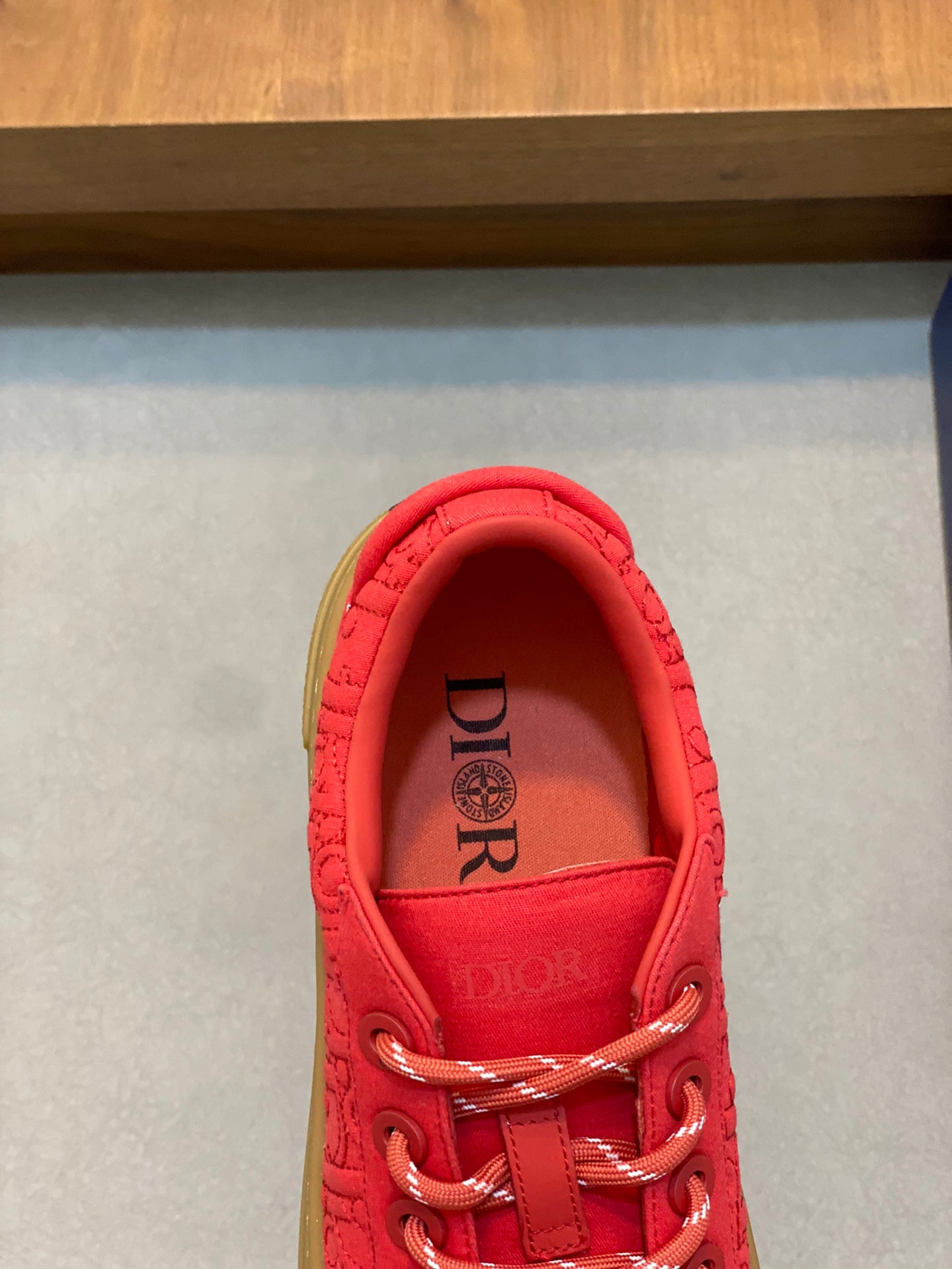 DIOR sneakers 128