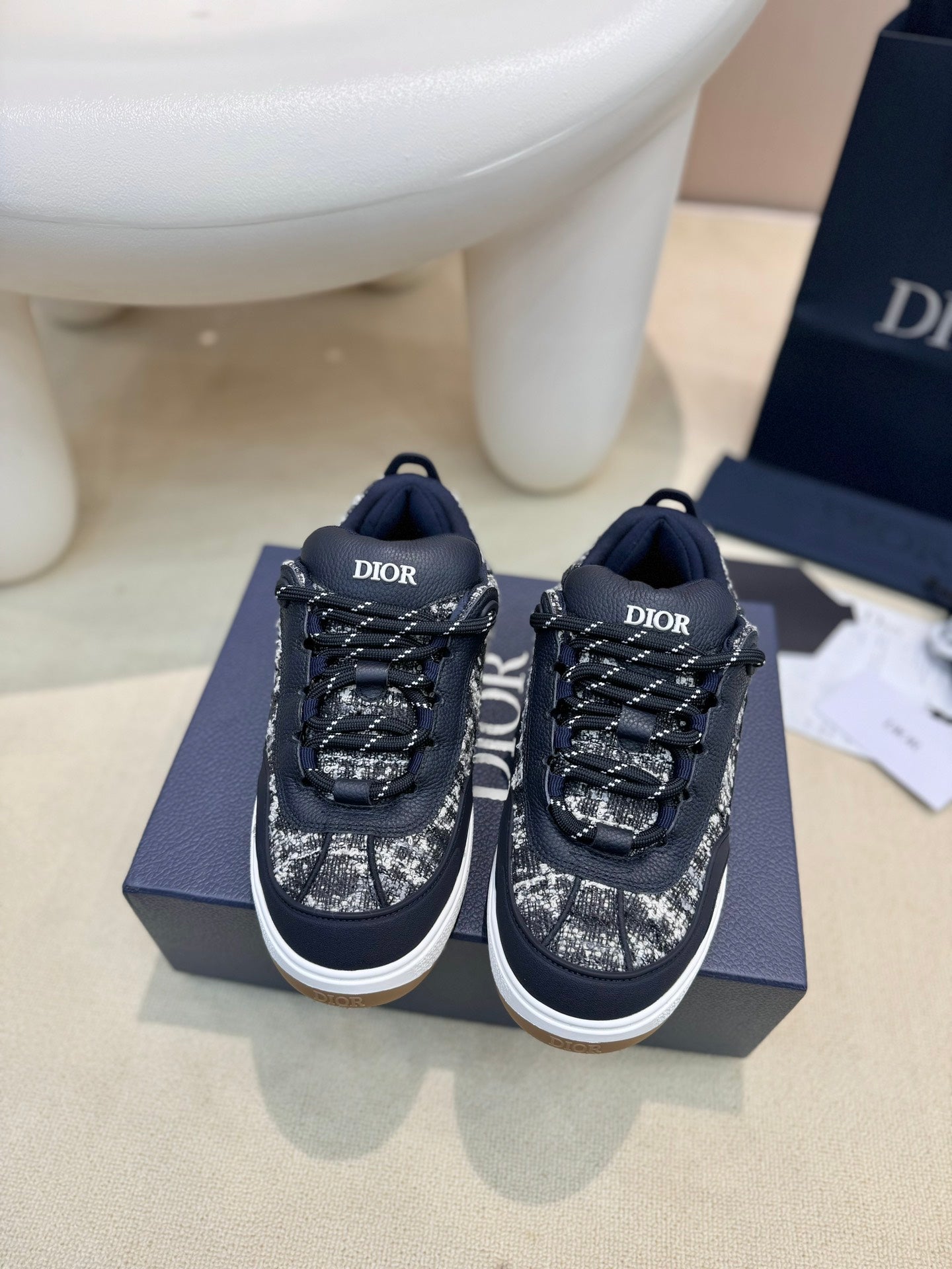 DIOR sneakers 131