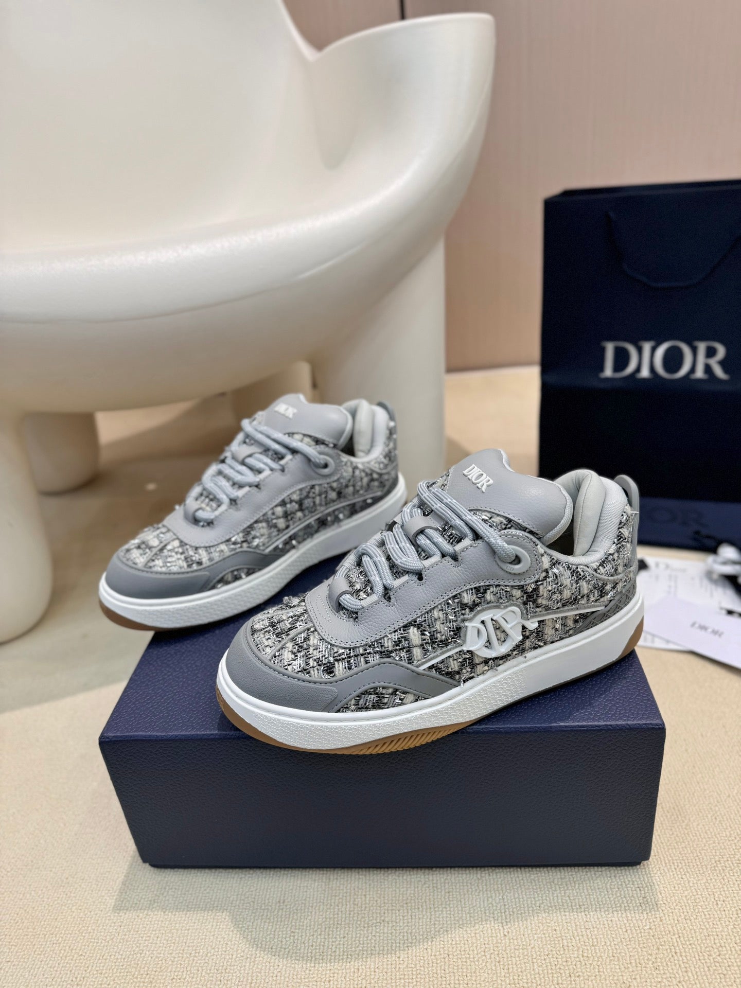 DIOR sneakers 132