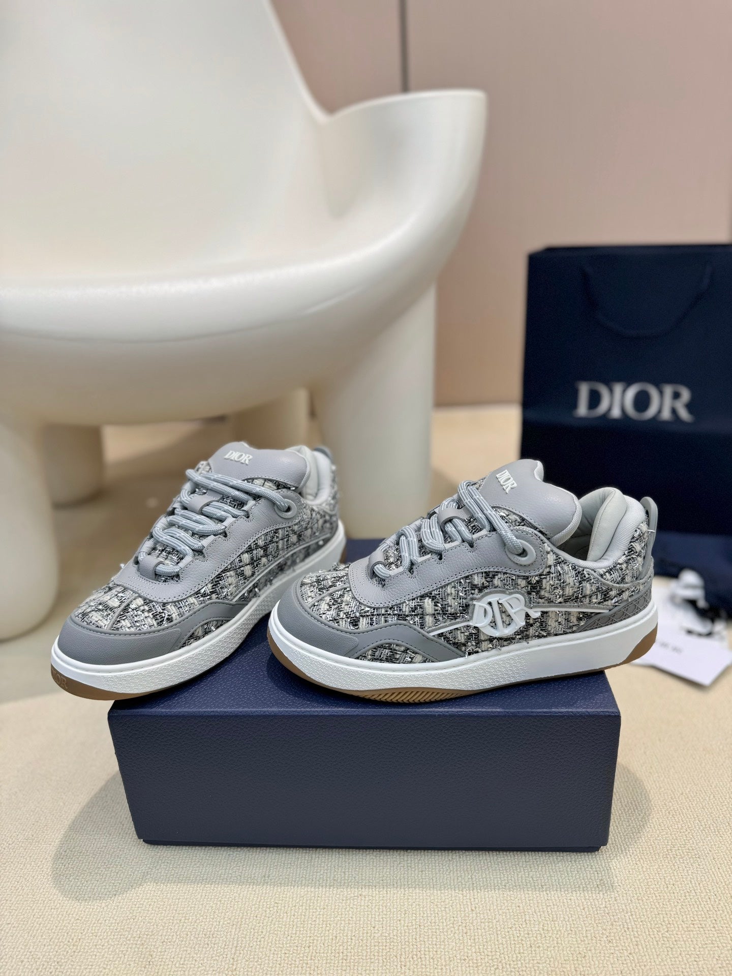 DIOR sneakers 132