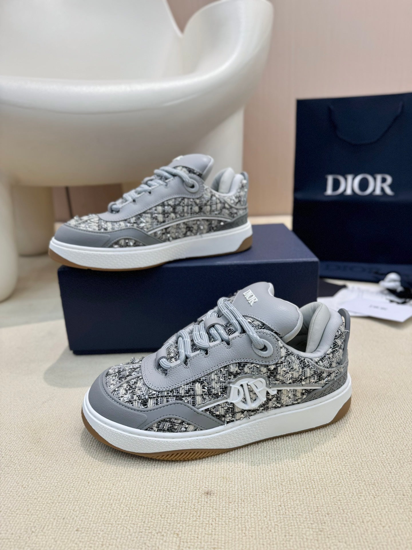 DIOR sneakers 132