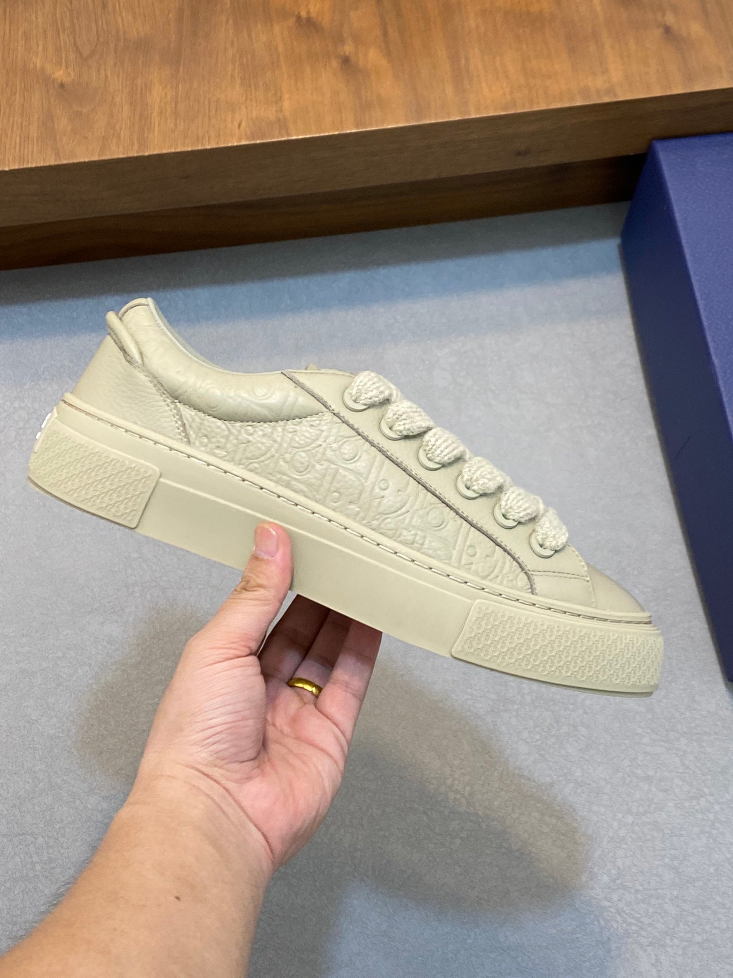 DIOR sneakers 133
