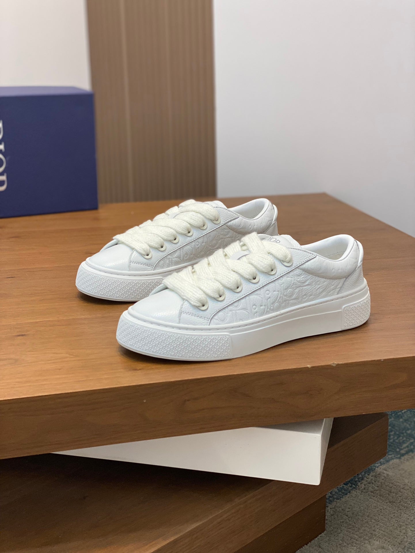 DIOR sneakers 135