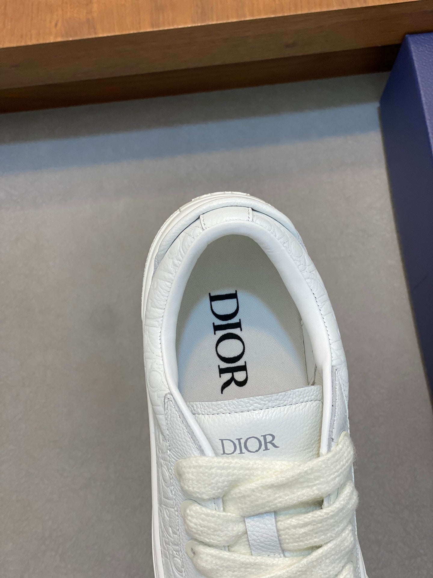 DIOR sneakers 135