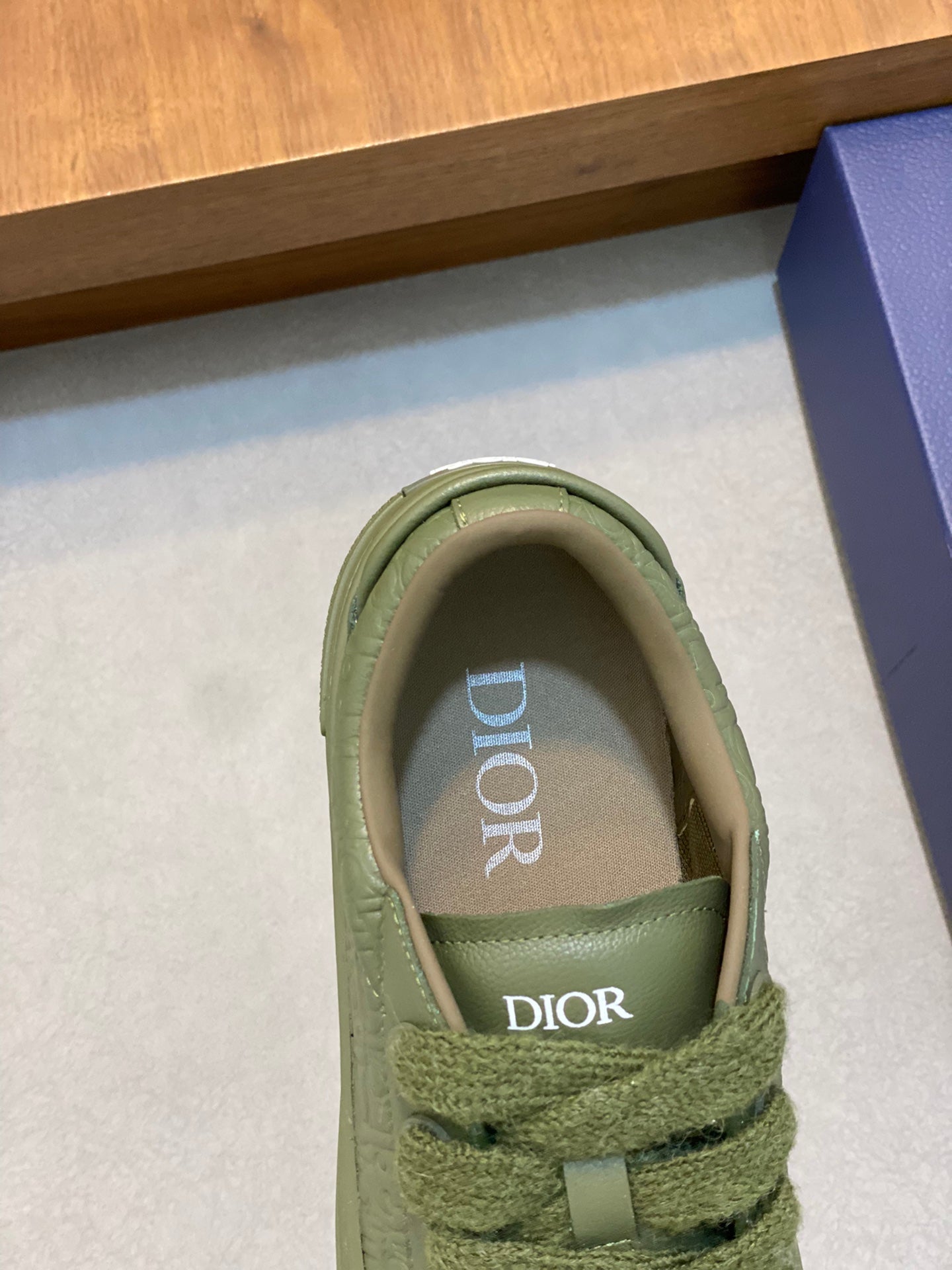 DIOR sneakers 136