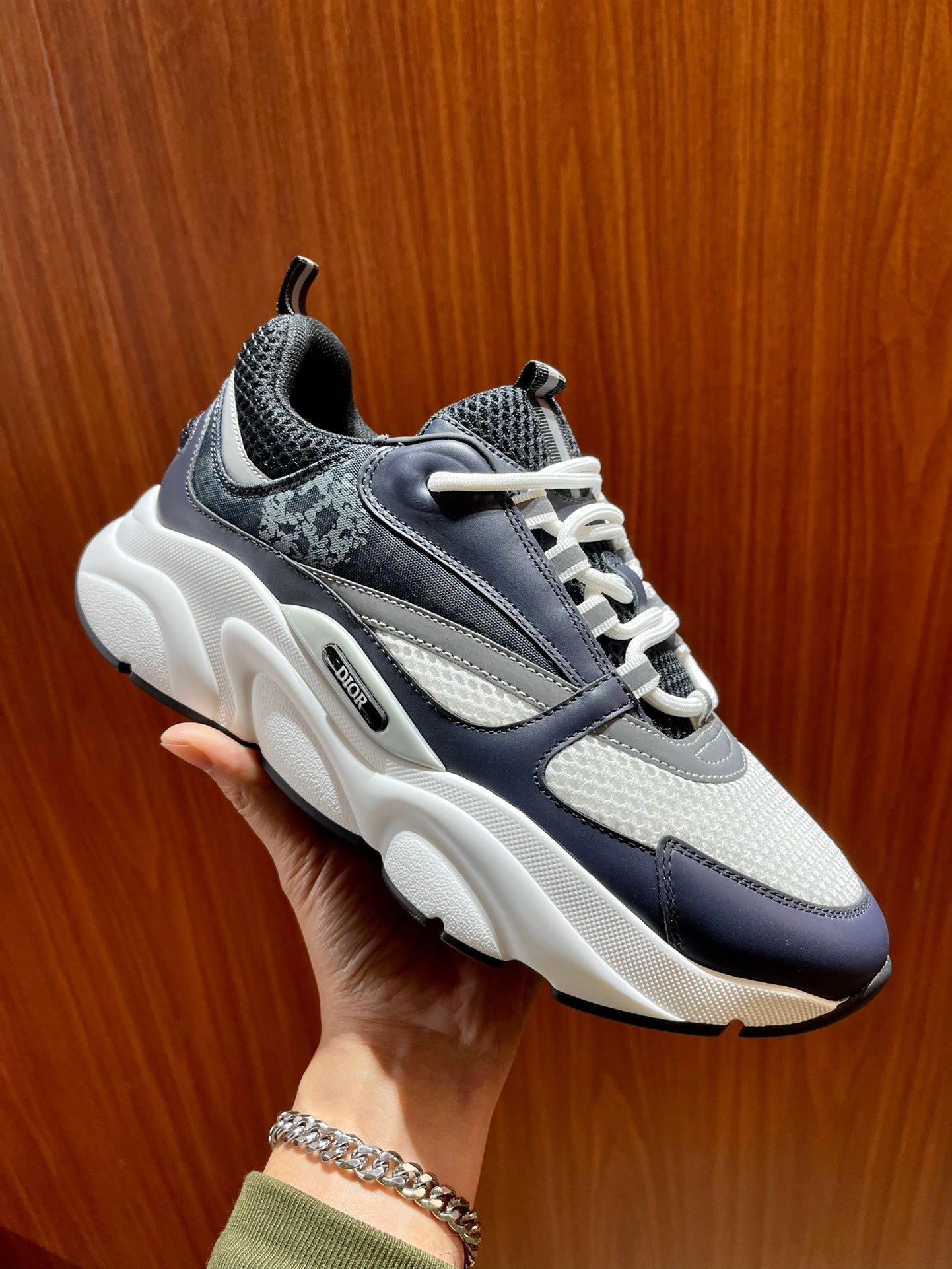 DIOR sneakers 138