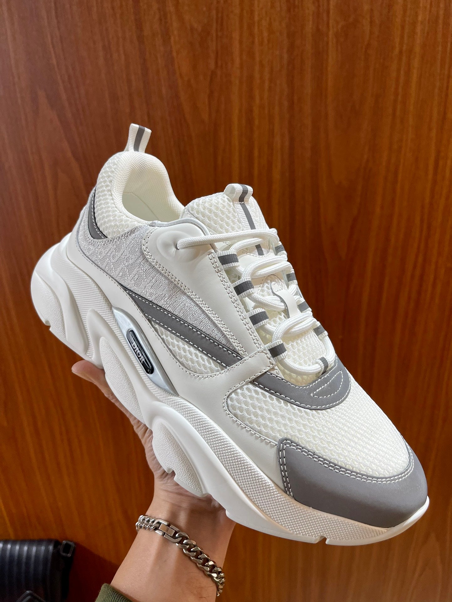 DIOR sneakers 140