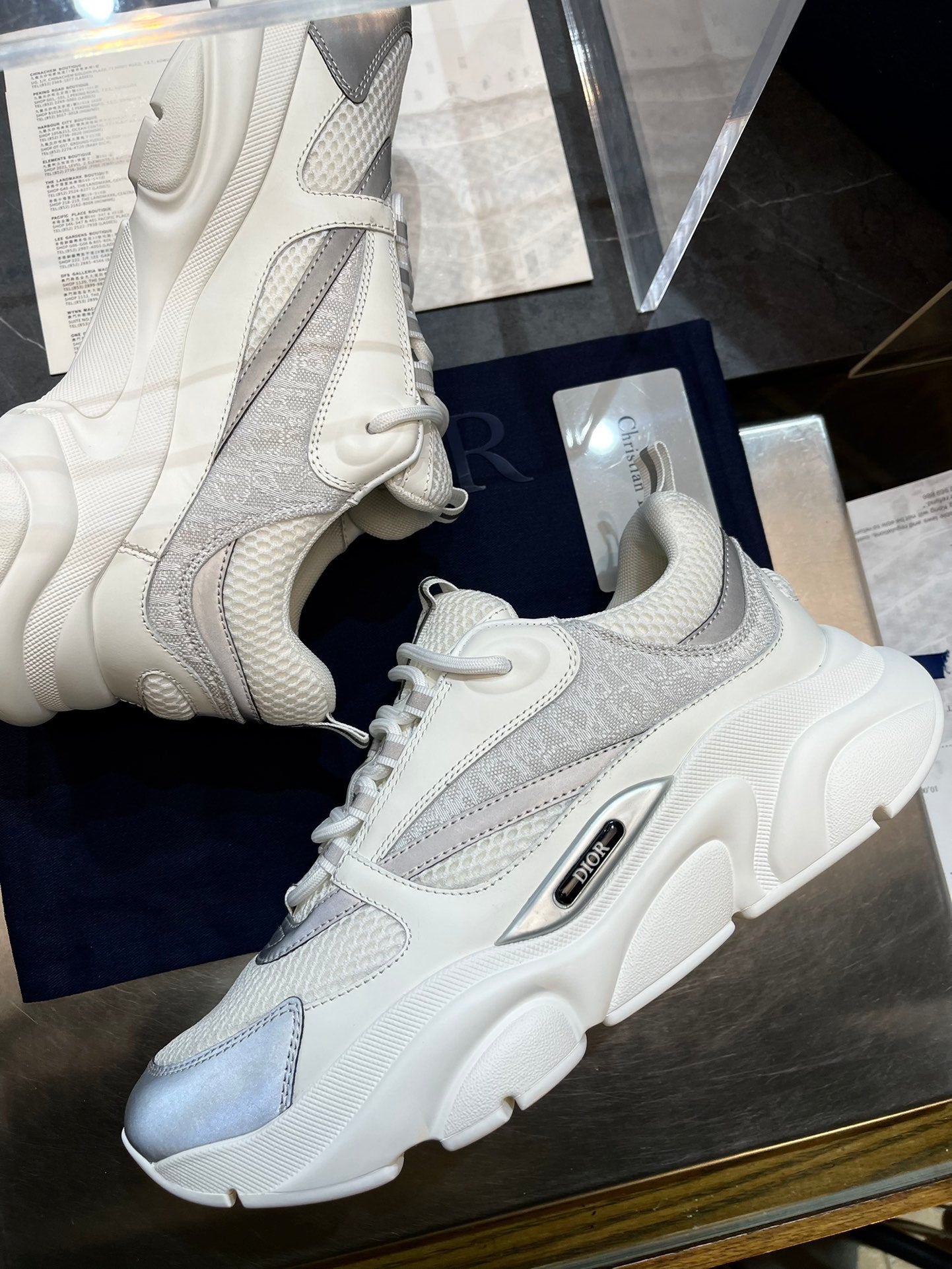 DIOR sneakers 140