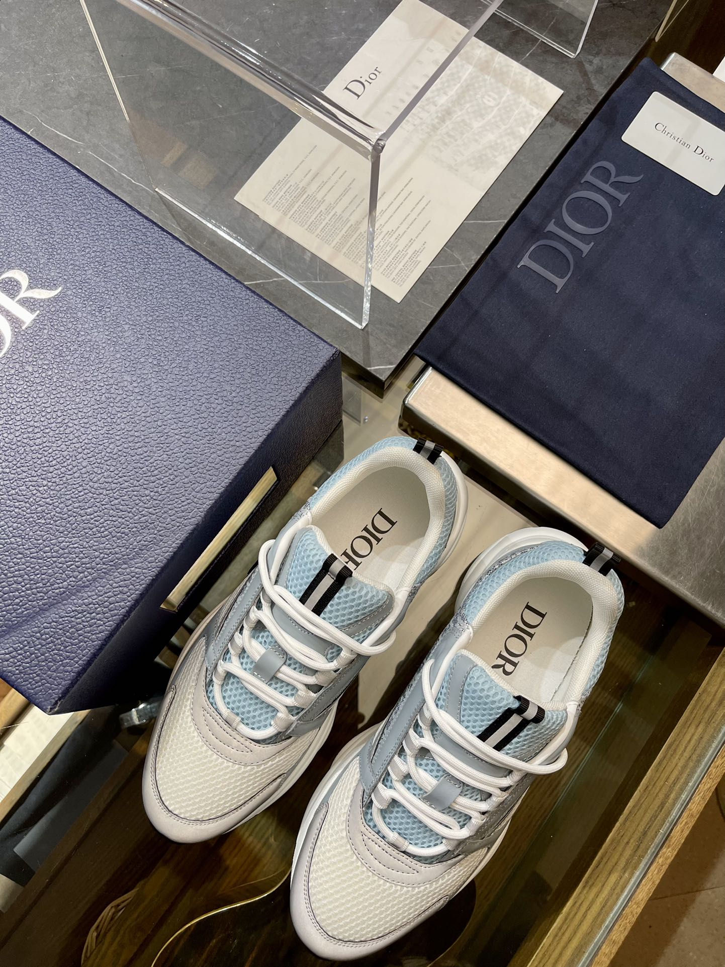 DIOR sneakers 141