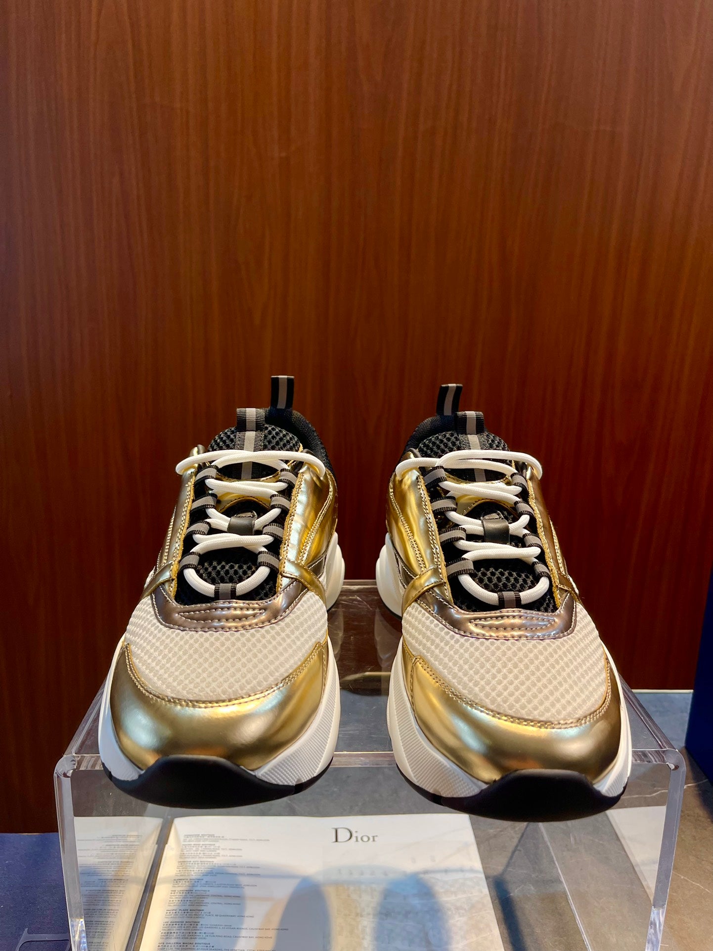 DIOR sneakers 143