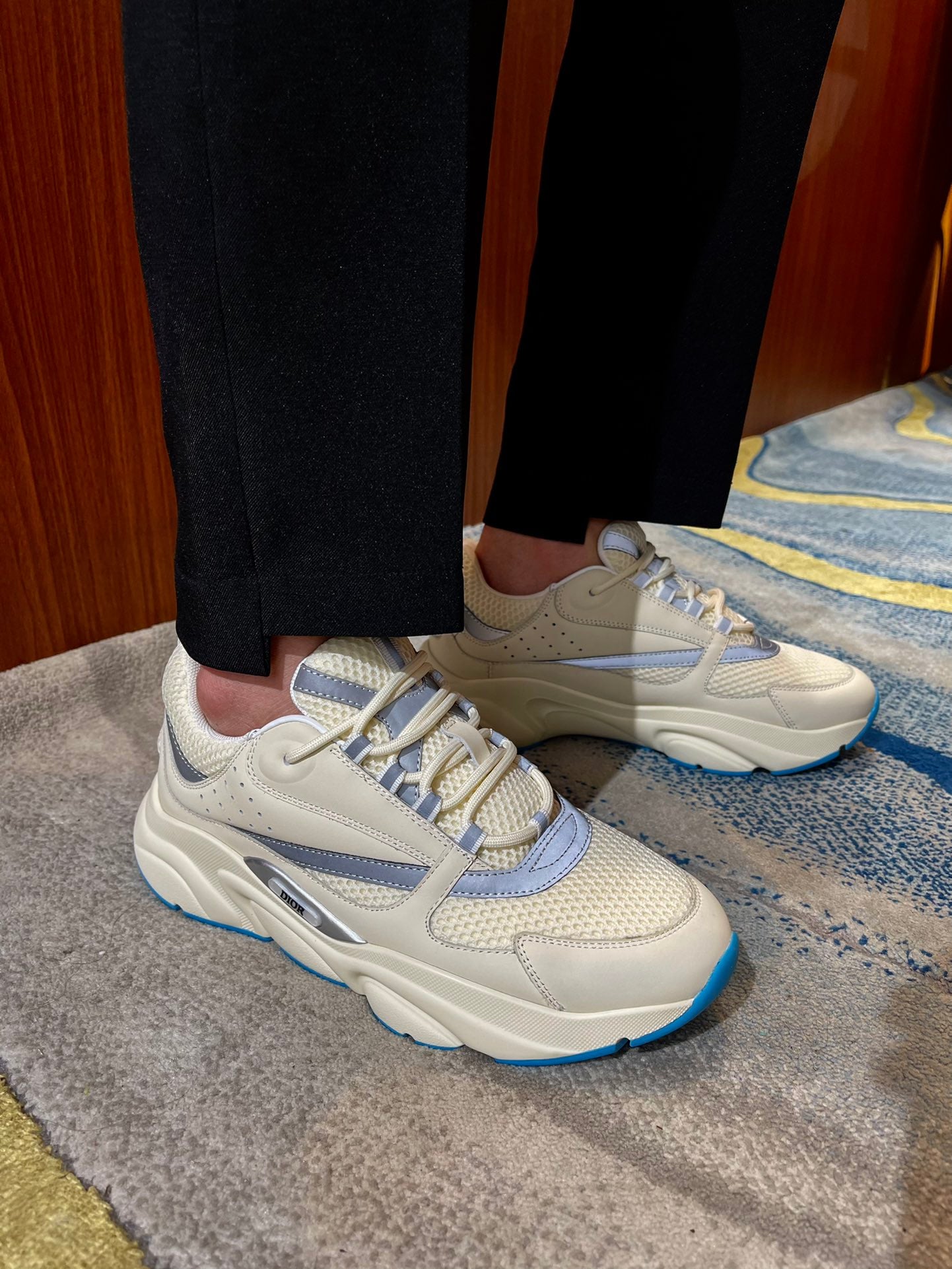 DIOR sneakers 143